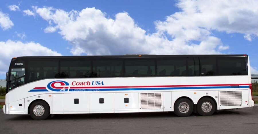 Airport transfer between Chicago O'Hare and Milwaukee - Onboard Comfort: Reclining Seats, Climate Control, and a Toilet