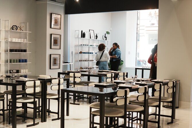 Candle Making Experience Near Museums & Millennium Park - Pouring with plant-based coconut wax and choosing your 11.5 oz vessel