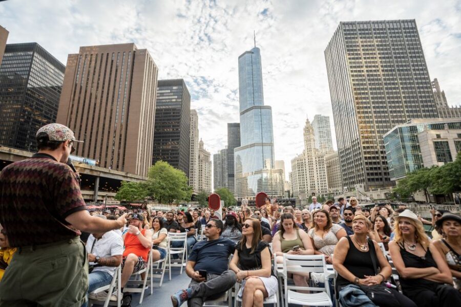 Chicago: 1.5-Hour Scenic Sunset Lake Cruise - From Michigan Avenue to the Chicago River: Getting Set for Sunset