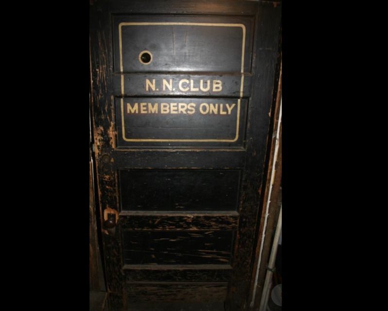 Chicago: 3-Hour Private Speakeasy Cocktail VIP Tour - Private Group + Luxury Transport: how the ride changes your night