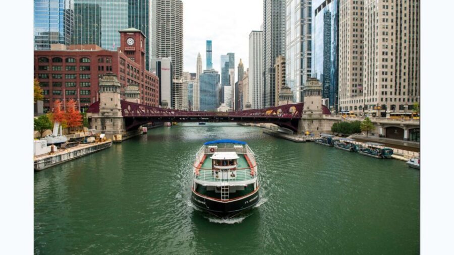 Chicago: Architecture Boat Tour with Drinks - Ogden Slip Boarding: Where the Tour Starts on 465 N McClurg Ct