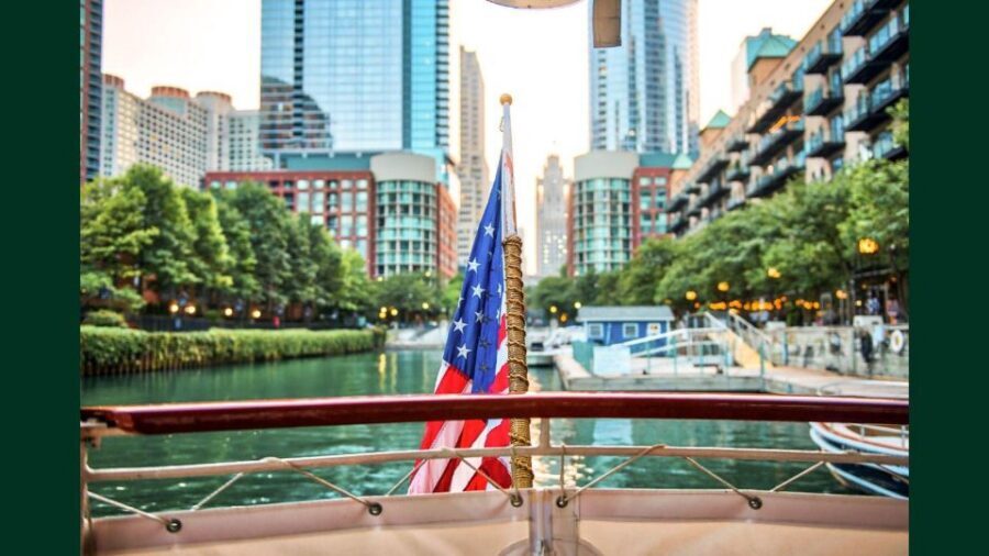 Chicago: Architecture Boat Tour with Drinks - Comfort, Weather, and Seats: How to Get the Best Experience