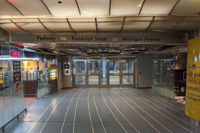 Chicago Architecture Tour: Underground Pedway and the Loop - Stop 5: Block 37 via the Pedway system