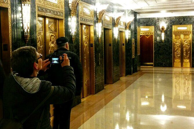 Chicago Architecture Walking Tour: Incredible Art Deco Interiors - Guides Matter: Henry and Hilary’s On-the-Walk Teaching Style
