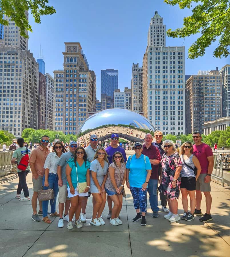 Chicago: Best of Attractions Walking Tour +Bike/Kayak Rental - Millennium Park and Cloud Gate: why this stop is worth your attention