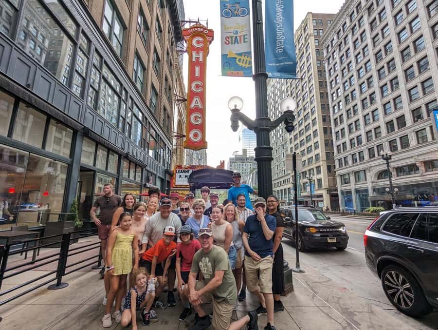 Chicago: Best of Attractions Walking Tour +Bike/Kayak Rental - The free bike or kayak rental: where the real value can show up