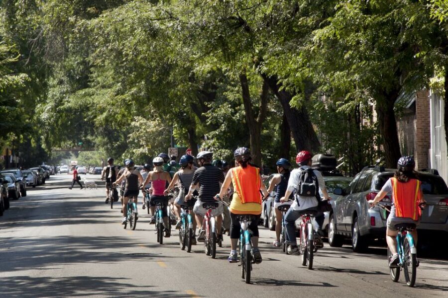Chicago: Bikes, Bites, and Views Biking Tour - Adults - Should You Book Bikes, Bites, and Views?