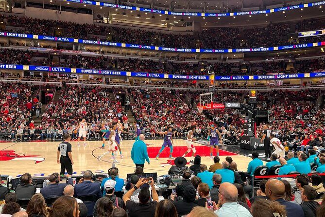 Chicago Bulls Basketball Game Ticket at United Center - Getting there on Chicago’s west side without stress