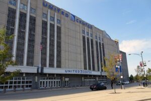 Chicago Bulls Basketball Game Ticket at United Center - Your Bulls ticket: reserved seats and mobile entry