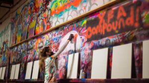 Chicago: BYOB Spray Paint and Sip Workshop - BYOB “sip and create” rules for 21+ guests