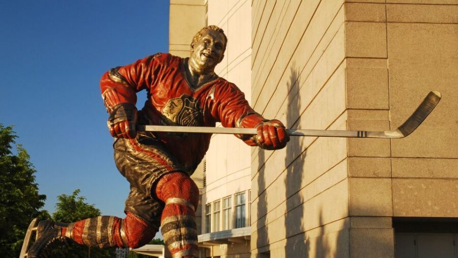 Chicago: Chicago Blackhawks NHL Game Ticket at United Center - Who should book this, and who should think twice