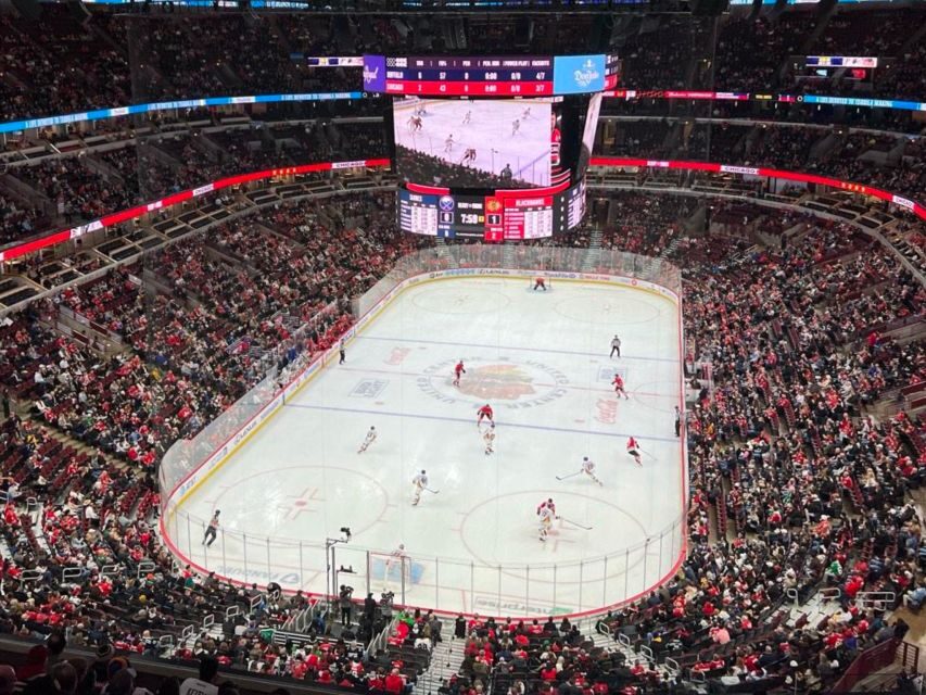 Chicago: Chicago Blackhawks NHL Game Ticket at United Center - Choosing the right Blackhawks game date: picking the matchup matters