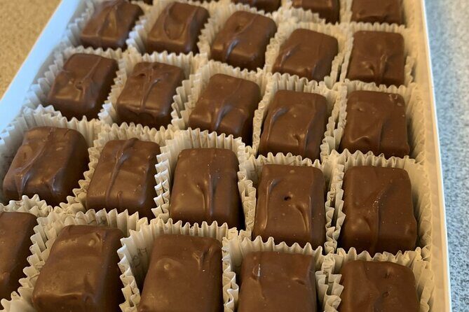 Chicago Chocolate Tour - Starting at the Grid (State St & E Madison): the quickest way to avoid confusion