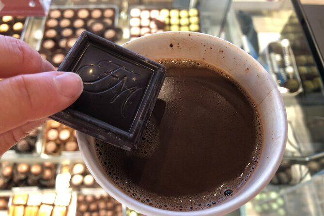 Chicago Chocolate Tour - Stop 2: Macy’s on State Street and the big-name candy-district energy