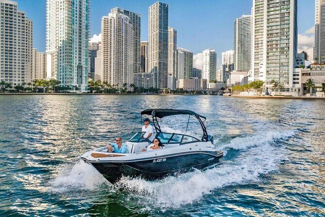 Chicago City Boat Tours - Lake Michigan hour: open water, skyline angles, and real breathing room