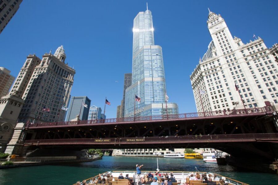 Chicago: City Minibus Tour with Optional Architecture Cruise - The Optional 75-Minute Architecture Cruise: What It Adds To The Street Tour