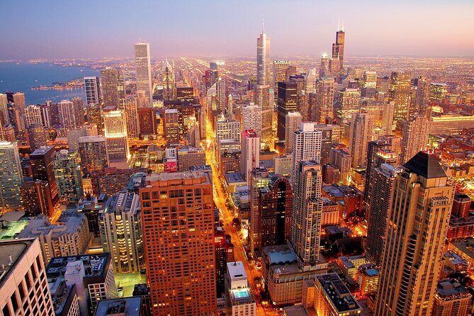 Chicago City Tours - Wrigley Field and Lincoln Park Zoo: sports history and animal time