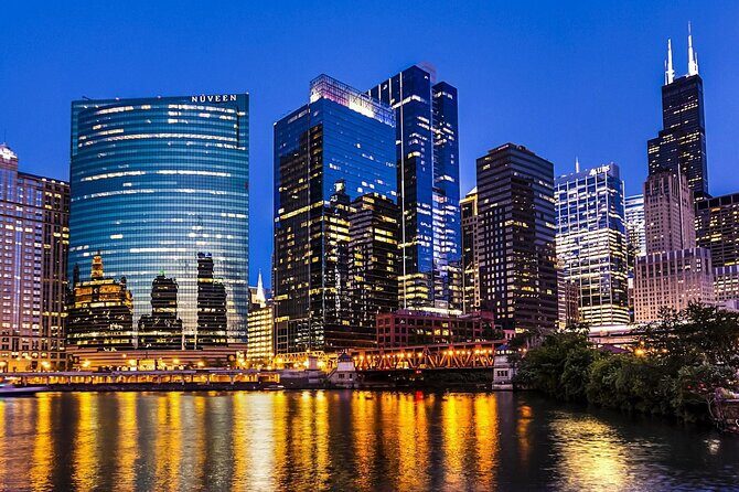 Chicago City Tours - A 2 to 8 hour route that hits famous spots without killing your feet