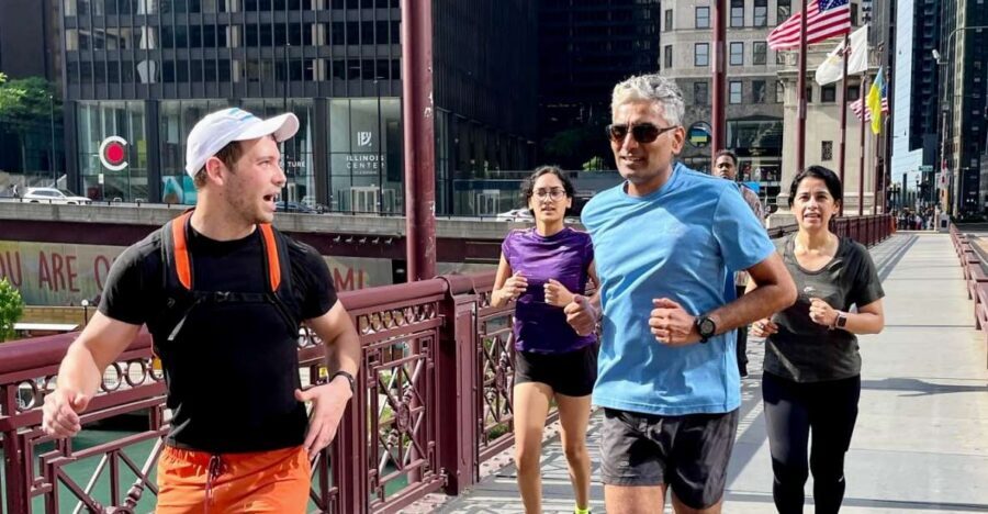 Chicago: Downtown Highlights Running Tour - Route Highlights: Lake Michigan to the Loop Without Wasting Time