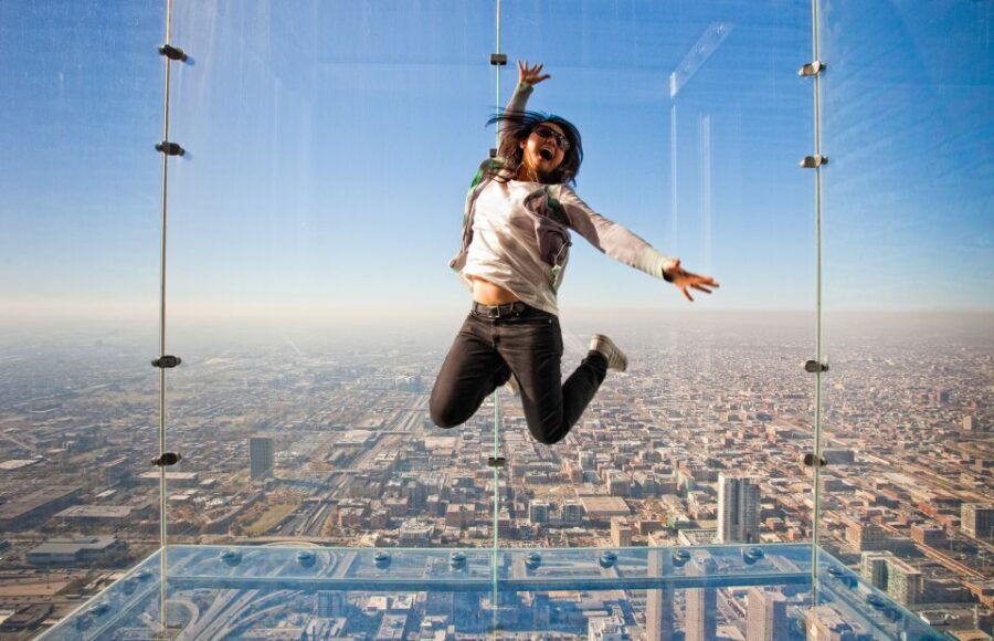 Chicago: Explorer Pass Save up to 50% - includes SkyDeck - Museums and science time: where the pass shines for first-time visitors