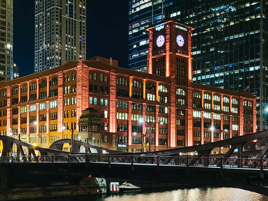 Chicago: Fireworks Cruise with Lake or River Viewing Options - Navy Pier fireworks: where you’ll actually watch from