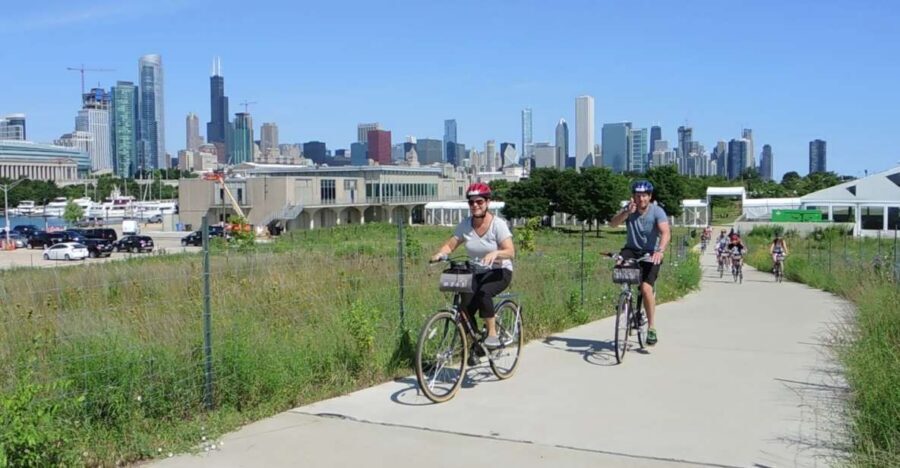 Chicago: Full-Day or Half-Day Bike Rental - Why Chicago bike rentals work so well for your day