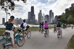 Chicago: Full-Day or Half-Day Bike Rental - Getting started near Navy Pier: helmet, lock, and a map you’ll actually use