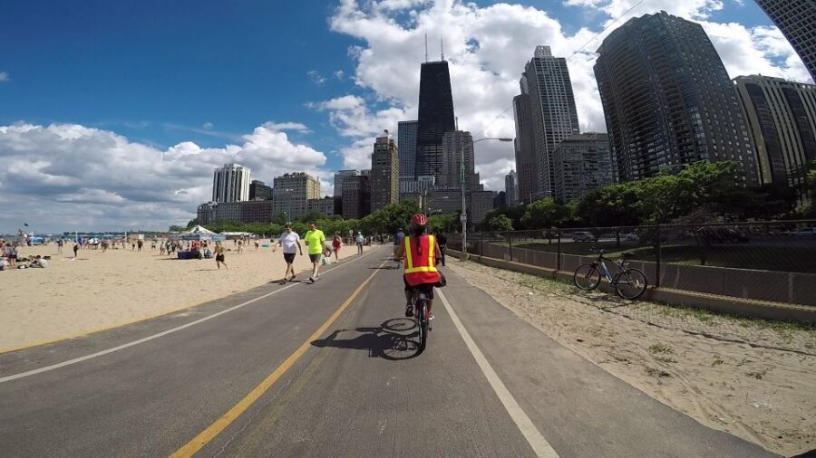Chicago: Full-Day or Half-Day Bike Rental - The Lincoln Park option: zoo time and an easy switch to Wrigley Field