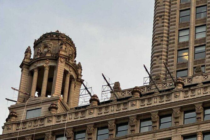 Chicago Gangsters and Movies Tour - The big idea: mob legends meet recognizable film scenes