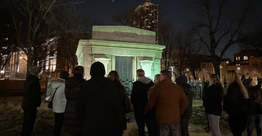 Chicago: Ghost Bus Tour of Haunted Locations - Hull House and the Devil Baby: folklore that sticks to places