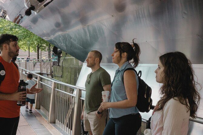 Chicago Ghosts & Haunted History Walking Tour - Starting at the Congress Hotel: Where Ghost Lore Gets Specific
