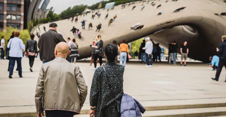 Chicago: Guided Tour with Architecture River Cruise - Cloud Gate (The Bean) with real context, not just a selfie spot