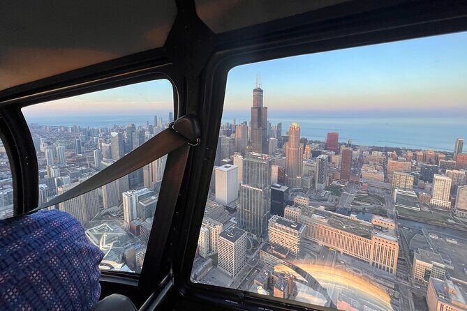 Chicago Helicopter 25-Mile Tour for up to Three Passengers - Weather and refunds: the risk you can’t ignore
