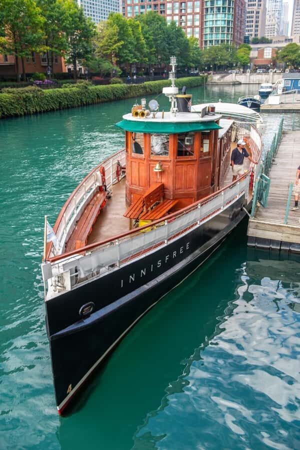 Chicago: Historic Architecture Chicago River Small Boat Tour - The 1.5-Hour Cruise: How the River Time Feels From Start to Finish
