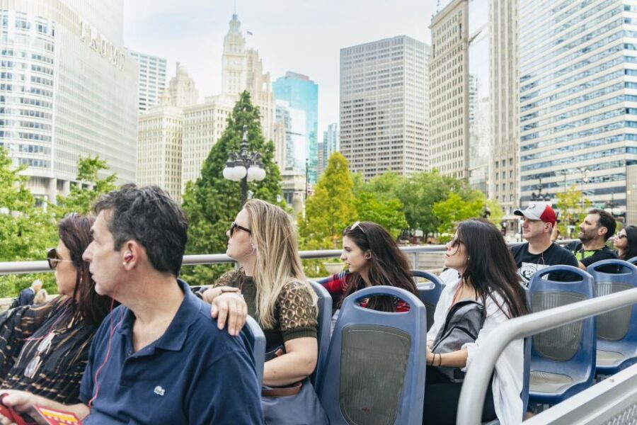 Chicago: Hop-on Hop-off Sightseeing Tour by Open-top Bus - Key things to know before you board
