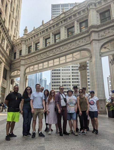 Chicago in a Day: Food & Walk Tour+Free Bike or Kayak Rental - Cold Weather and Pedway Options