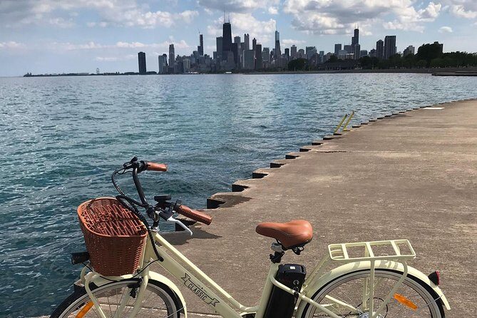 Chicago Lakefront Electric Bike Tour - Where the tour starts (and why Buckingham Fountain is not the pickup)