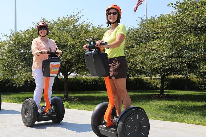 Chicago Landmarks & Museum Campus Small Group Segway Tour - From 300 E Monroe St to first-time riding confidence