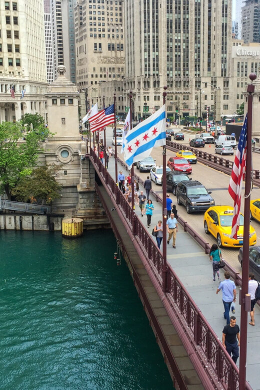 Chicago: Magnificent Mile Walking Tour - DuSable Bridge: The 1920s Move That Rewired the Downtown Edge