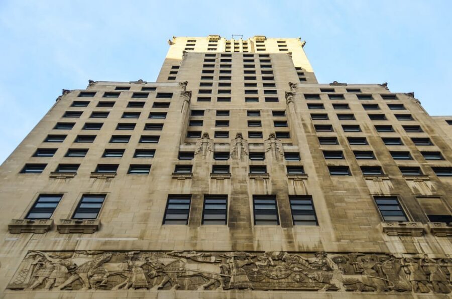 Chicago: Magnificent Mile Walking Tour - North Michigan Avenue’s Icons: Stories Behind the Famous Facades