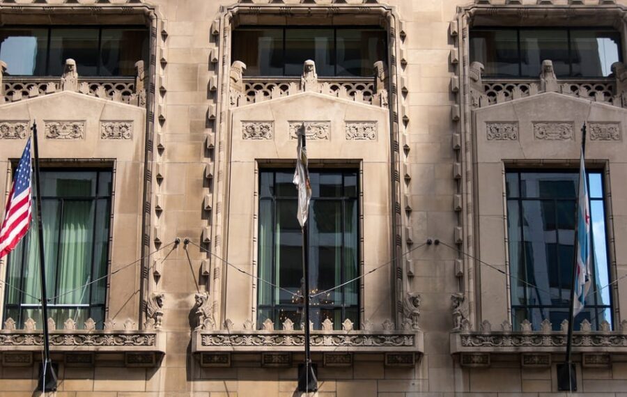 Chicago: Magnificent Mile Walking Tour - 875 N. Michigan and the Real Meaning of Chicago’s Vertical City