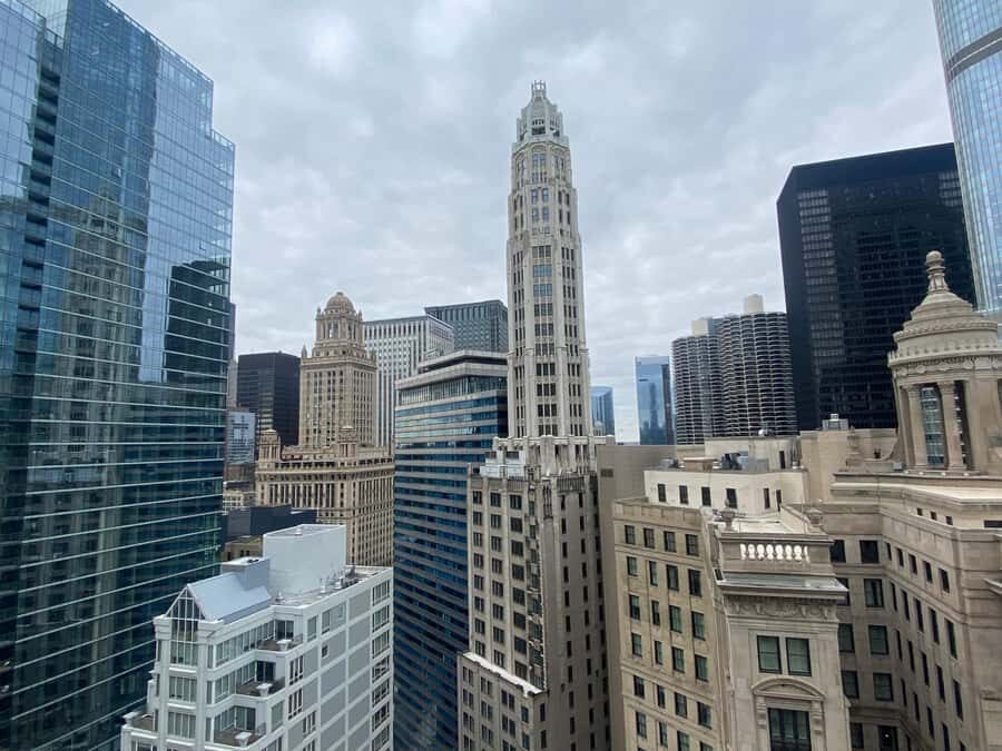 Chicago: Mobsters and Movies Walking Tour - The Riverwalk Corridor: Capone, Movie Cameras, and Instant Comparisons