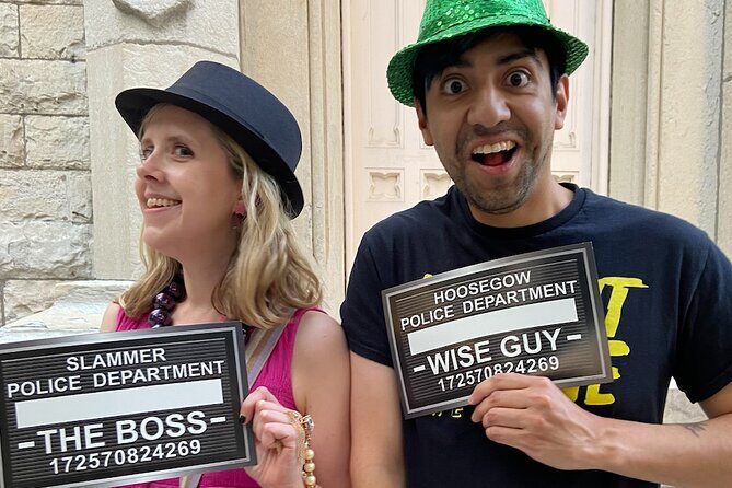 Chicago Murder Mystery Tour - Water Tower to Magnificent Mile: your first clues in the loop