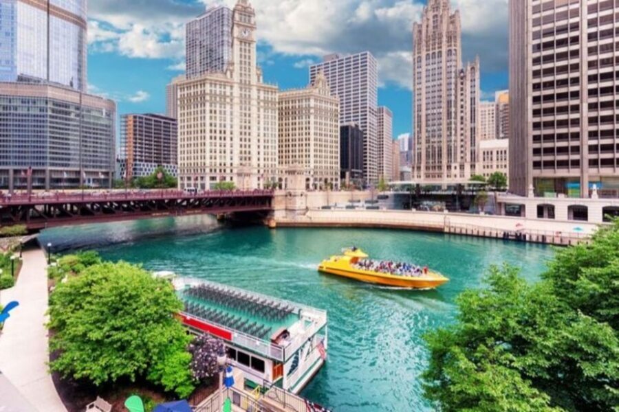 Chicago: Private custom tour with a local guide - Why Chicago Feels Easier With a Private Walking Guide