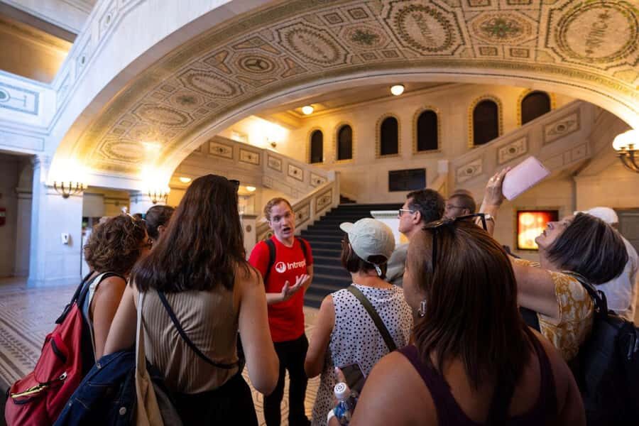 Chicago: Prohibition-Era Culture & Architectural Treasures - Chicago Cultural Center: the inside stop (and the snack that breaks the spell)