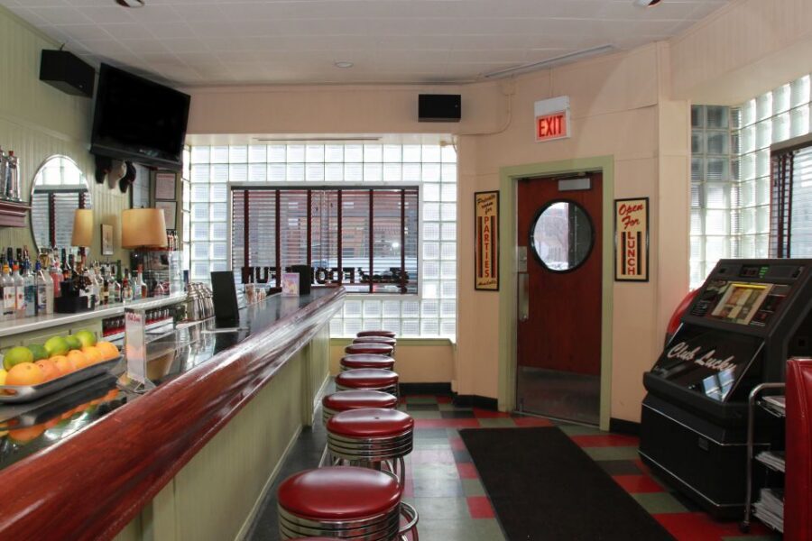 Chicago: Prohibition Speakeasies Bus Tour or Walking Tour - Price and logistics: why $47 can feel fair