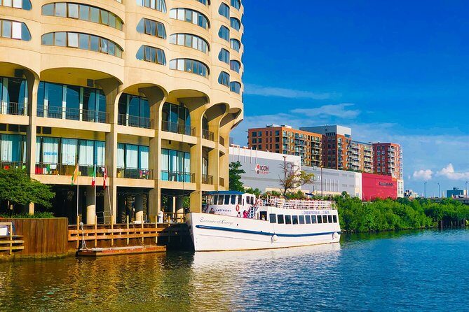 Chicago River 90-Minute Architecture Boat Tour - The big-picture itinerary: what you actually learn on the water