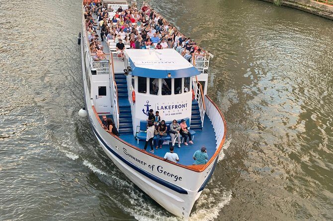 Chicago River 90-Minute Architecture Boat Tour - Wrigley Building: white towers, big symbolism, and a quick story stop
