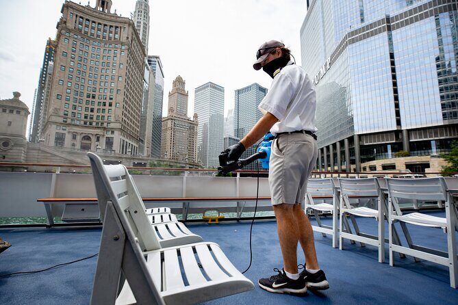Chicago River 90-Minute Architecture Tour - The 90-minute route: what you’ll see along the three branches