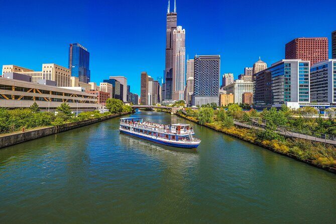 Chicago River Architecture Tour and Big Bus Hop-on Hop-off Tour - Value check: when the $99 combo makes sense
